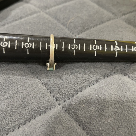 925 Sterling Silver QJ Stone Ring 💍 - Picture 5 of 5